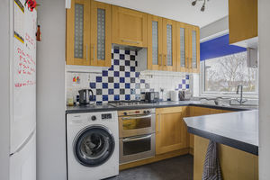 Kitchen- click for photo gallery